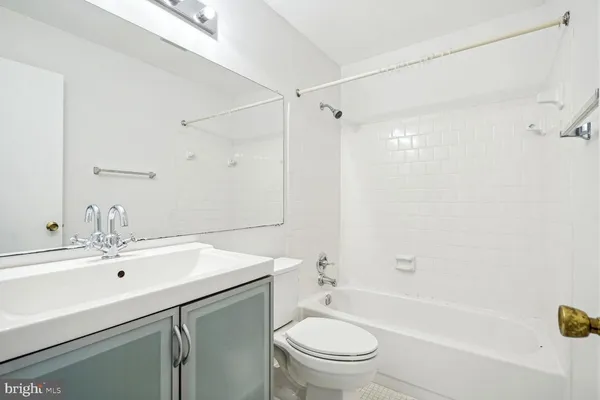 $3,400 | 9909 Hemlock Woods Lane, Burke, VA 22015