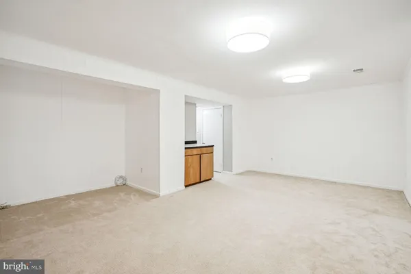 $3,400 | 9909 Hemlock Woods Lane, Burke, VA 22015