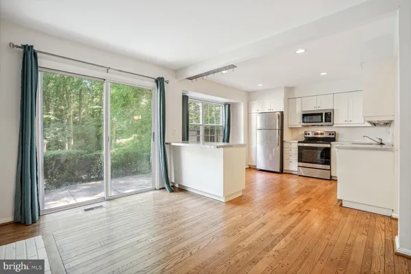 $3,400 | 9909 Hemlock Woods Lane, Burke, VA 22015