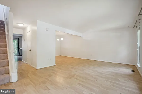 $3,400 | 9909 Hemlock Woods Lane, Burke, VA 22015