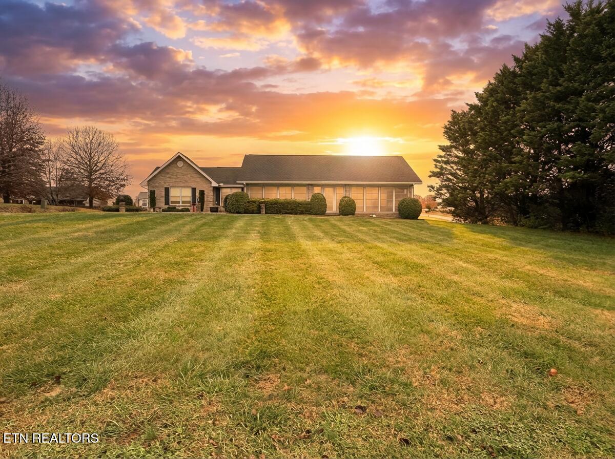 760 Southview Circle Kodak, TN 37764 - Photo 2 of 26 1