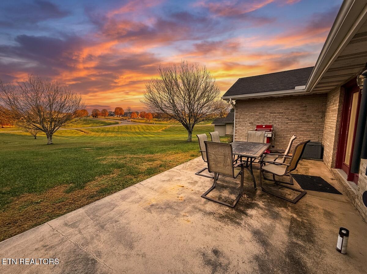 760 Southview Circle Kodak, TN 37764 - Photo 4 of 26 2