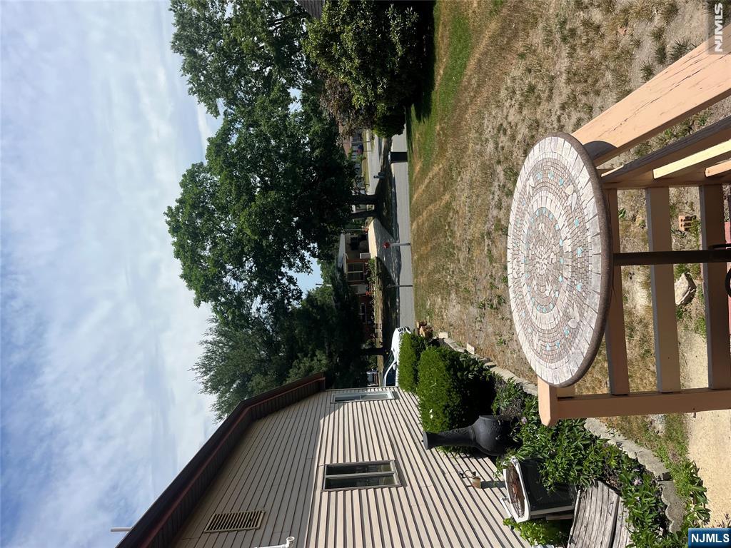 40 Sycamore Access Road Manahawkin, NJ 08050 - Photo 12 of 28