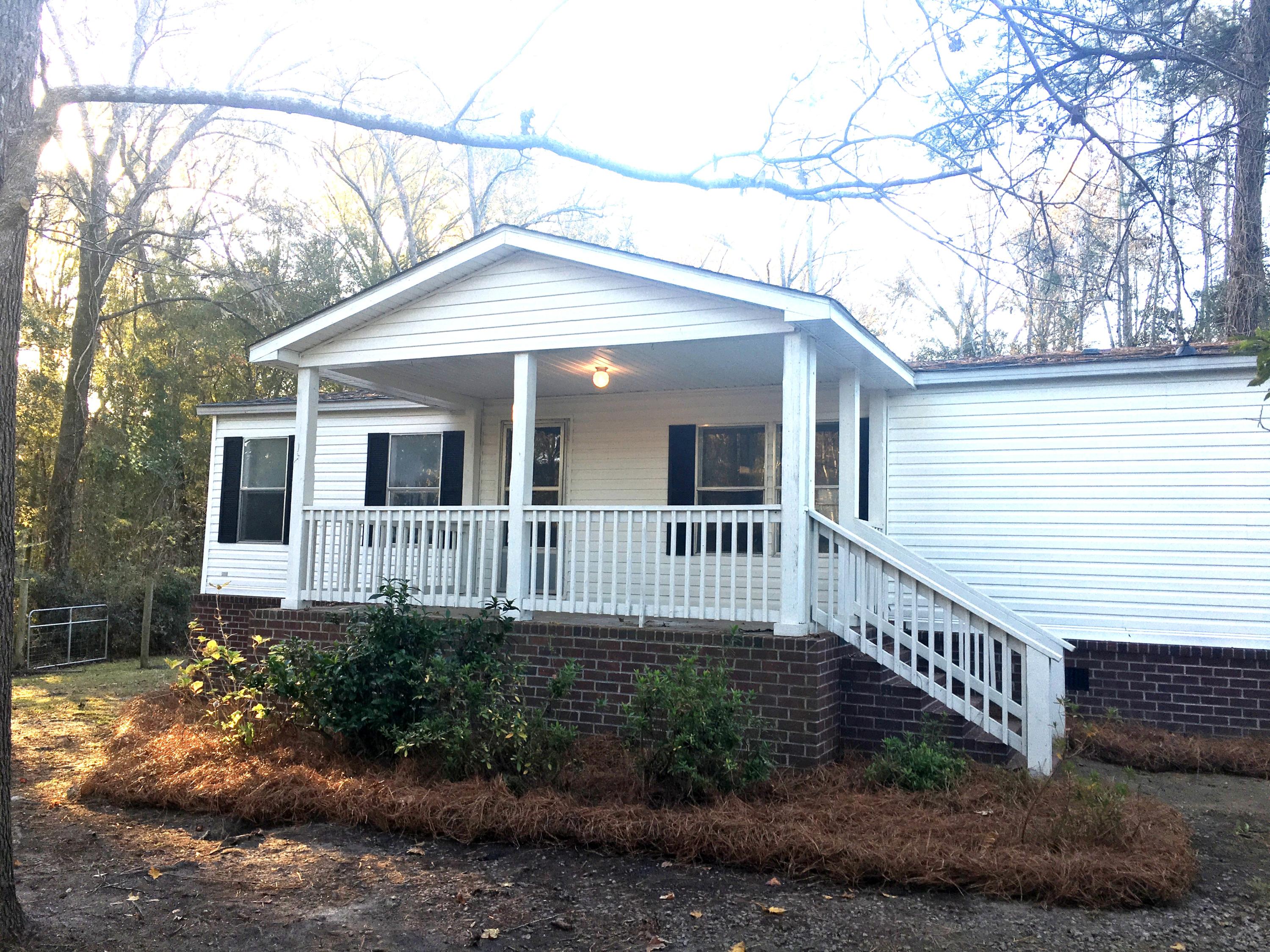 3208 Peirce Road Cottageville, SC 29435 - Photo 3 of 26 3208 Peirce Road Cottageville SC 29435