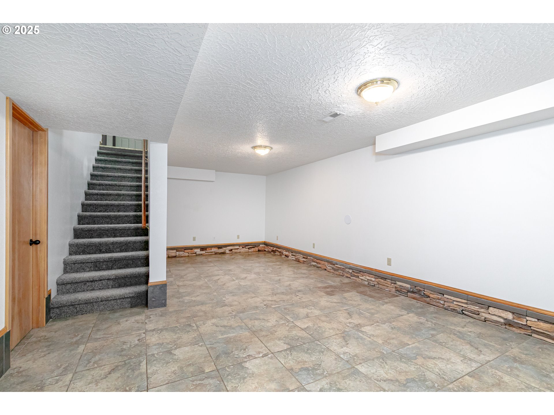 30110 Southeast Wheeler Road Boring, OR 97009 - Photo 27 of 48 Bonus Room