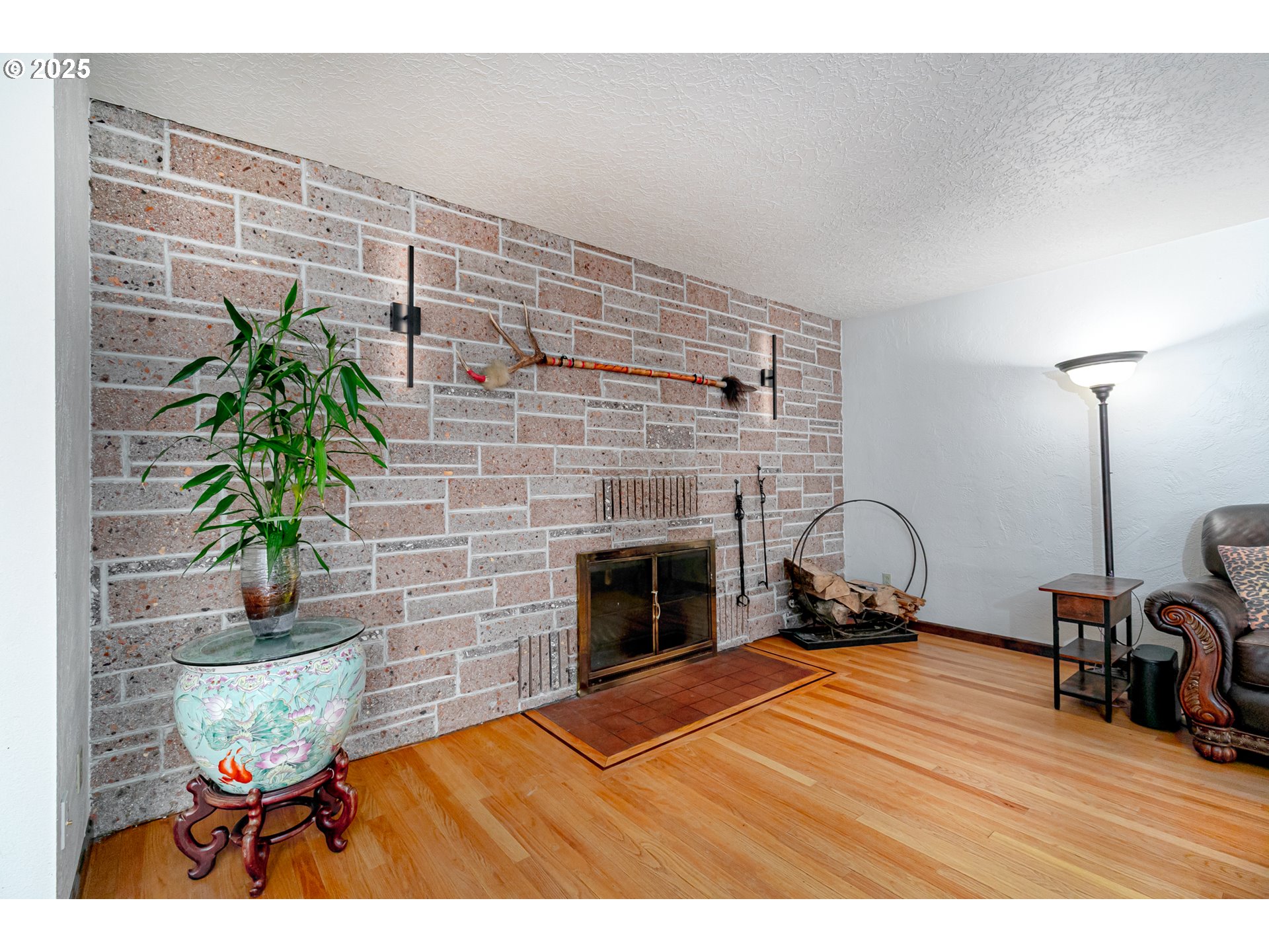 30110 Southeast Wheeler Road Boring, OR 97009 - Photo 7 of 48 Fireplace Wood