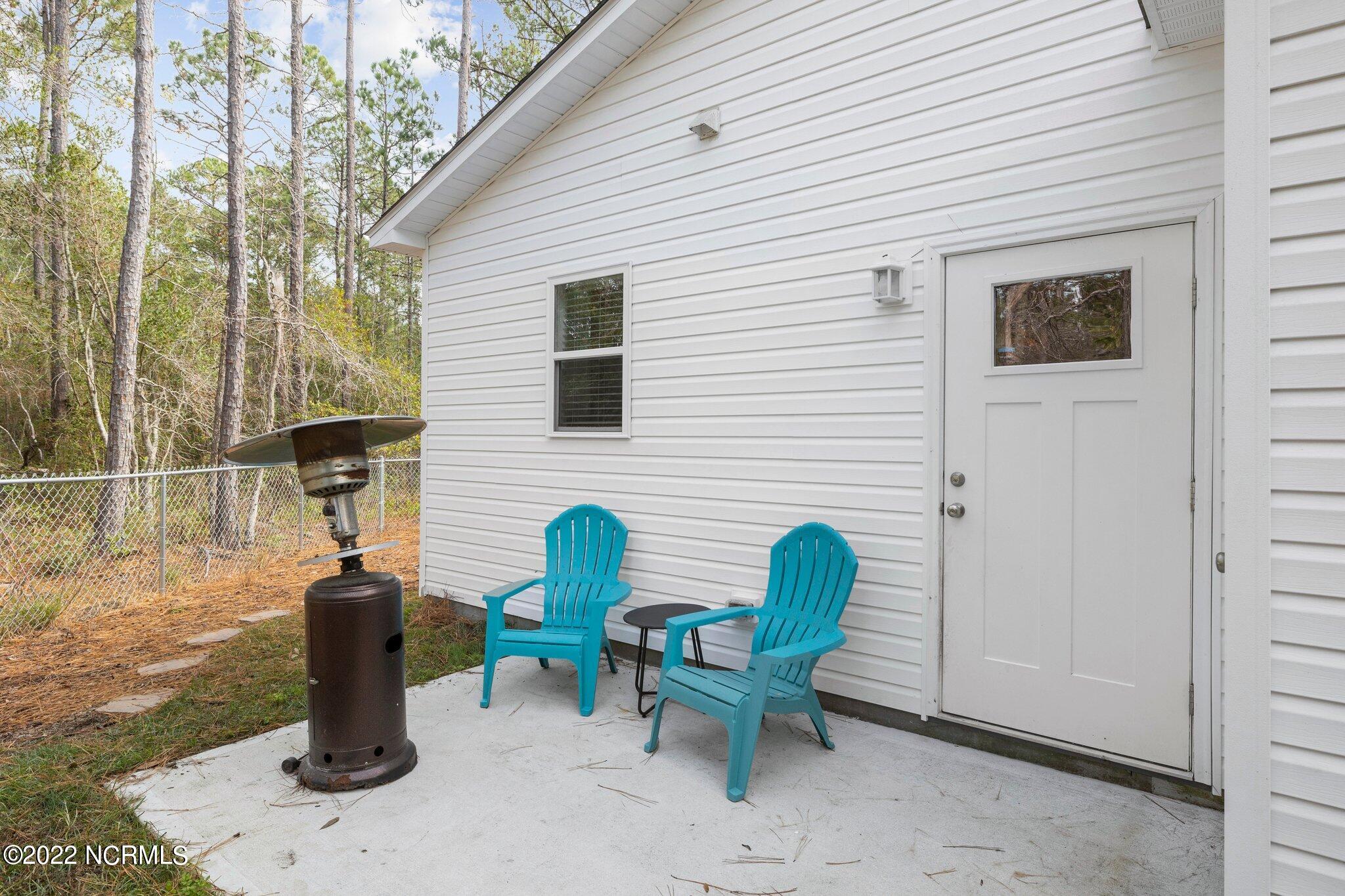 316 Barrington Ridge Bogue, NC 28570 - Photo 15 of 22 Outdoor entertaining space