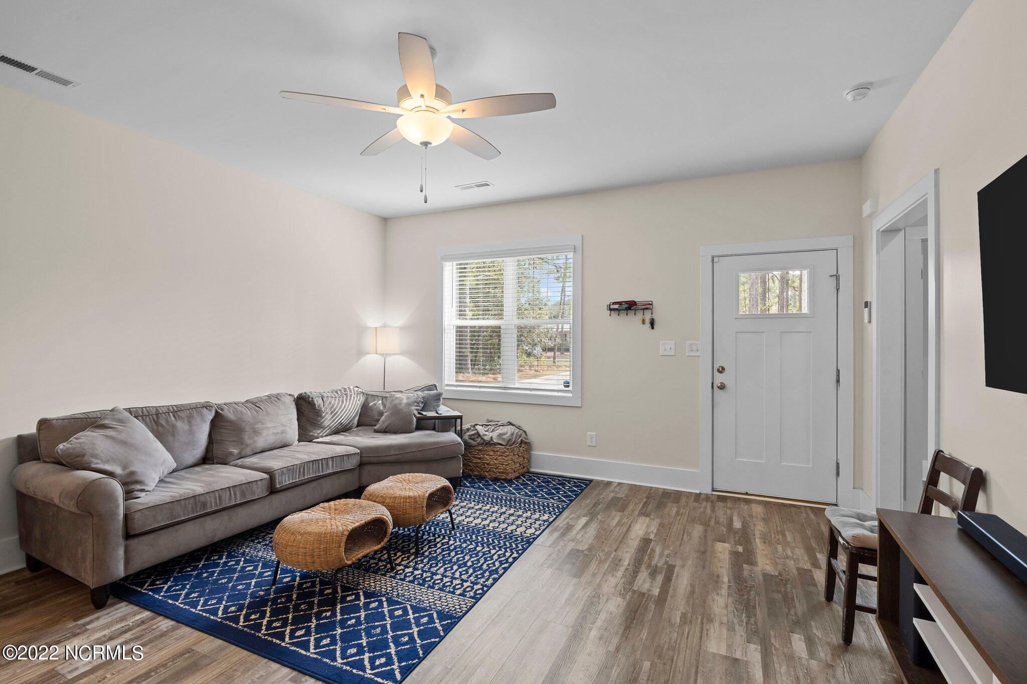 316 Barrington Ridge Bogue, NC 28570 - Photo 2 of 22 Living Room