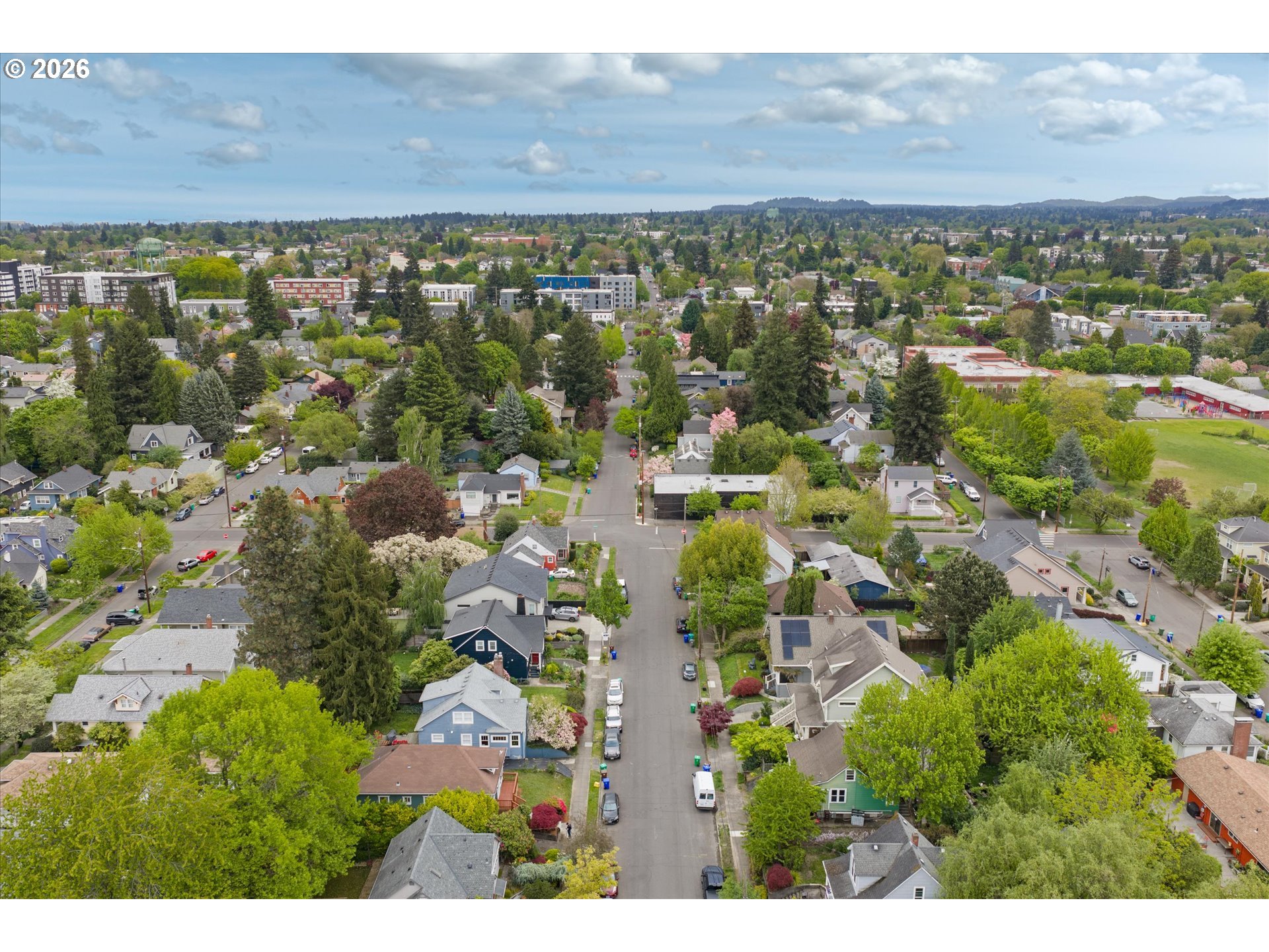 2055 North Alberta Street Portland, OR 97217 - Photo 38 of 38 a view of a city with an ocean