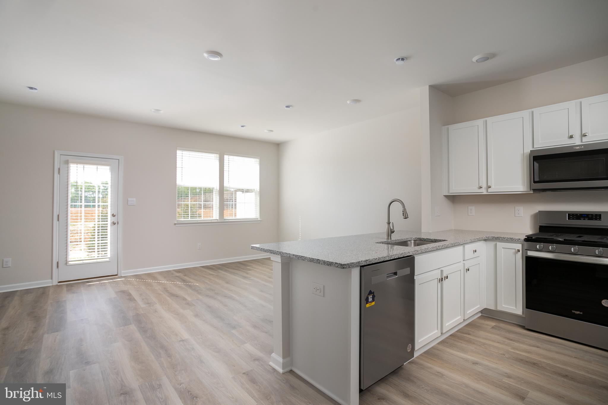 55 Elliot Lane Westampton, NJ 08060 - Photo 7 of 24