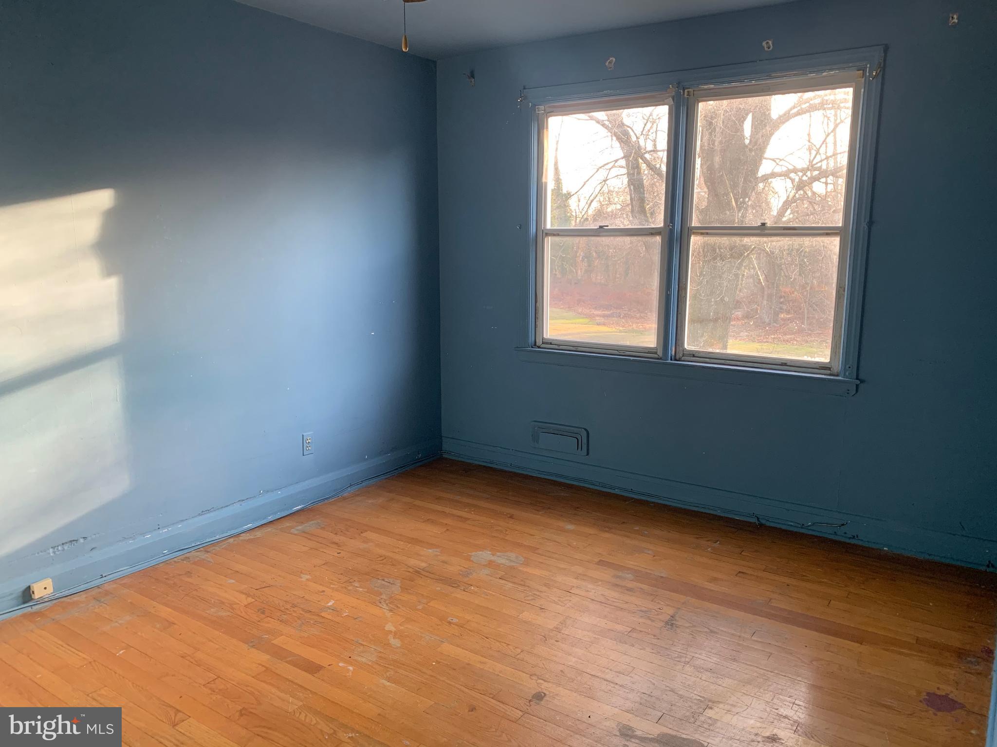 1622 Hartsdale Road Baltimore, MD 21239 - Photo 18 of 31 Bedroom