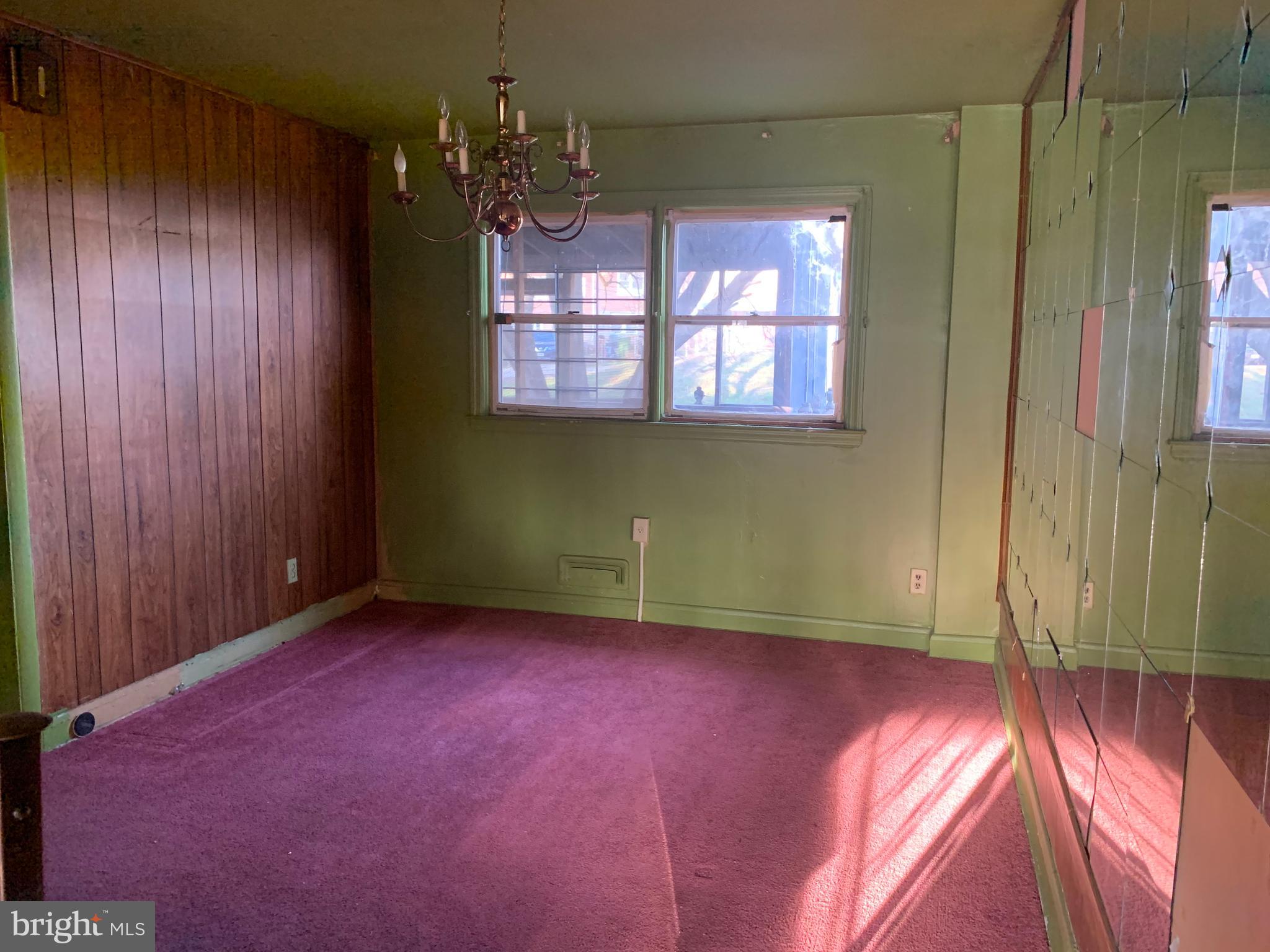 1622 Hartsdale Road Baltimore, MD 21239 - Photo 6 of 31 Dining room
