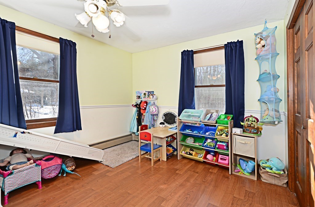 34 Comins Road Oxford, MA 01537 - Photo 18 of 35 Gallery Image 18