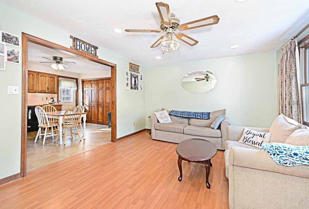 34 Comins Road Oxford, MA 01537 - Photo 4 of 35 Gallery Image 4