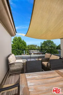 $1,095,000 | Undisclosed Address, Studio City, CA 91602