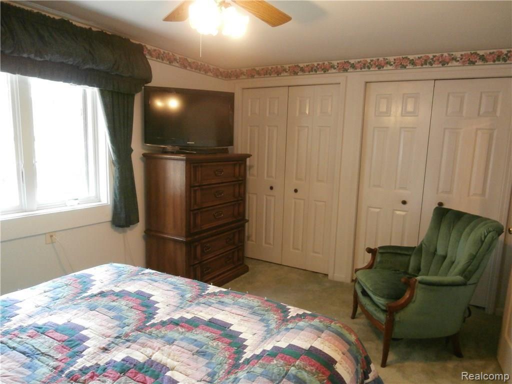2860 Lyons Road Owosso, MI 48867 - Photo 23 of 41 22.JPG