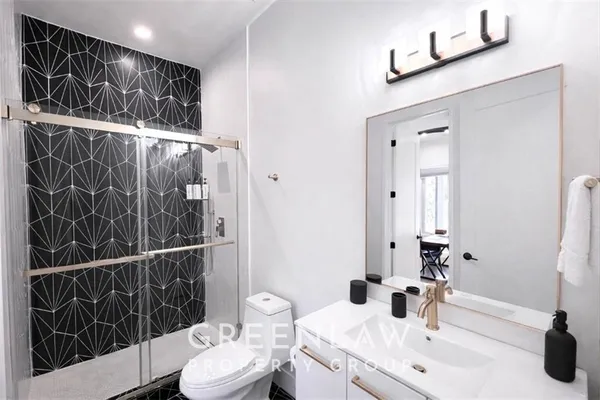 $6,195 | 2785 Memorial Drive Southeast, Atlanta, GA 30317