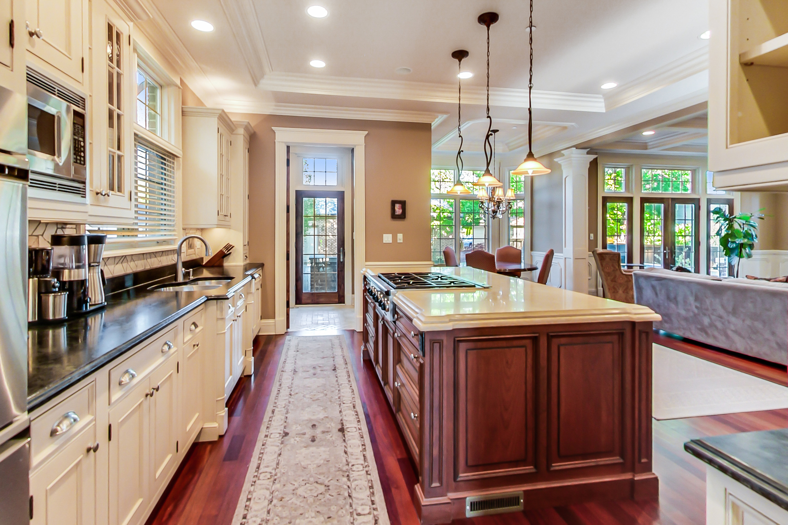 225 North Prospect Avenue Park Ridge, IL 60068 - Photo 18 of 79 Gallery Image 18