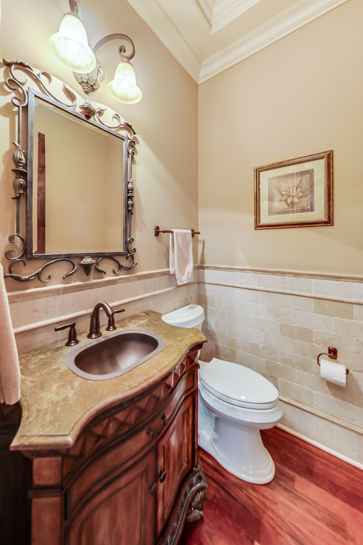 225 North Prospect Avenue Park Ridge, IL 60068 - Photo 25 of 79 Gallery Image 25