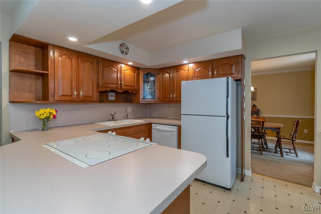 5551 St Peters Road Emmaus, PA 18049 - Photo 6 of 23 Gallery Image 6