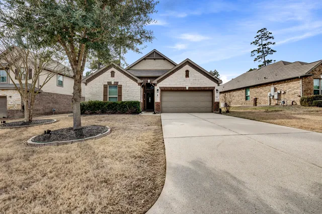 $354,900 | 1996 Elkington Circle, Conroe, TX 77304