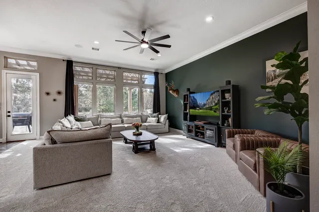 $354,900 | 1996 Elkington Circle, Conroe, TX 77304