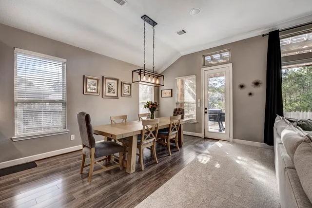 $354,900 | 1996 Elkington Circle, Conroe, TX 77304