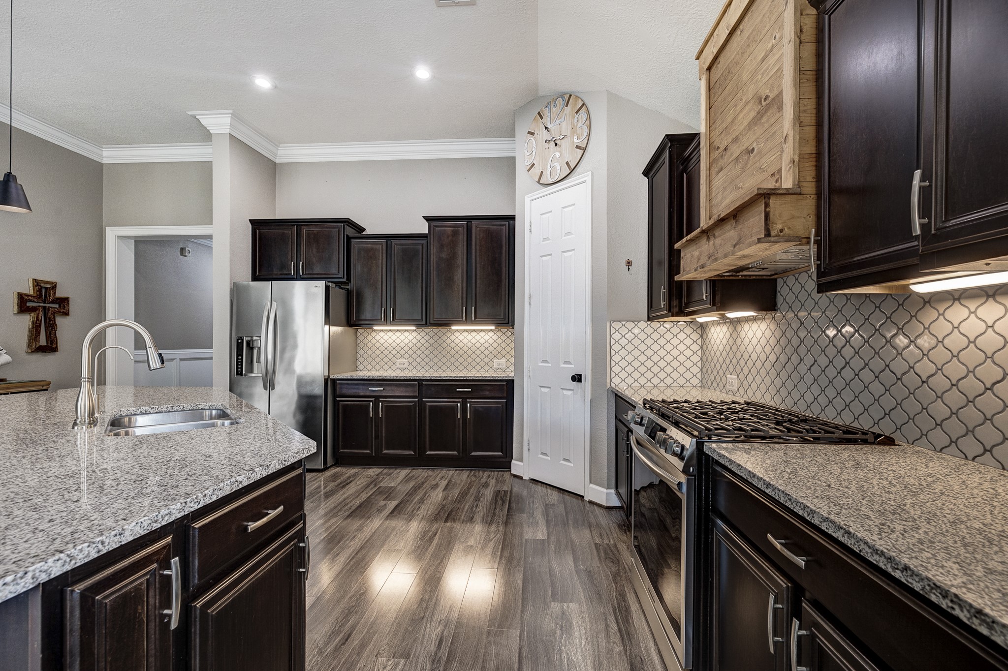 1996 Elkington Circle Conroe, TX 77304 - Photo 28 of 50