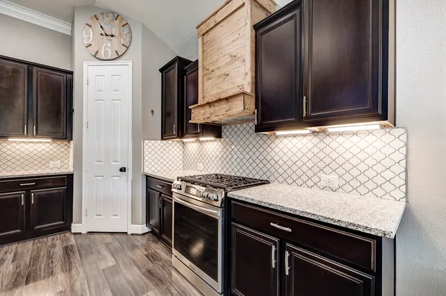 $354,900 | 1996 Elkington Circle, Conroe, TX 77304