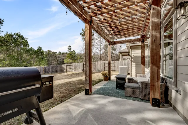 $354,900 | 1996 Elkington Circle, Conroe, TX 77304