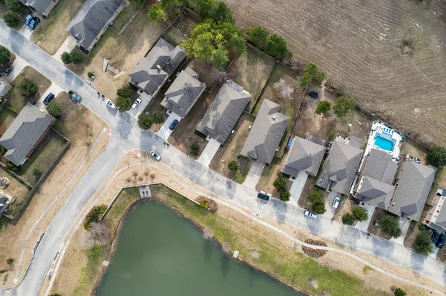 $354,900 | 1996 Elkington Circle, Conroe, TX 77304