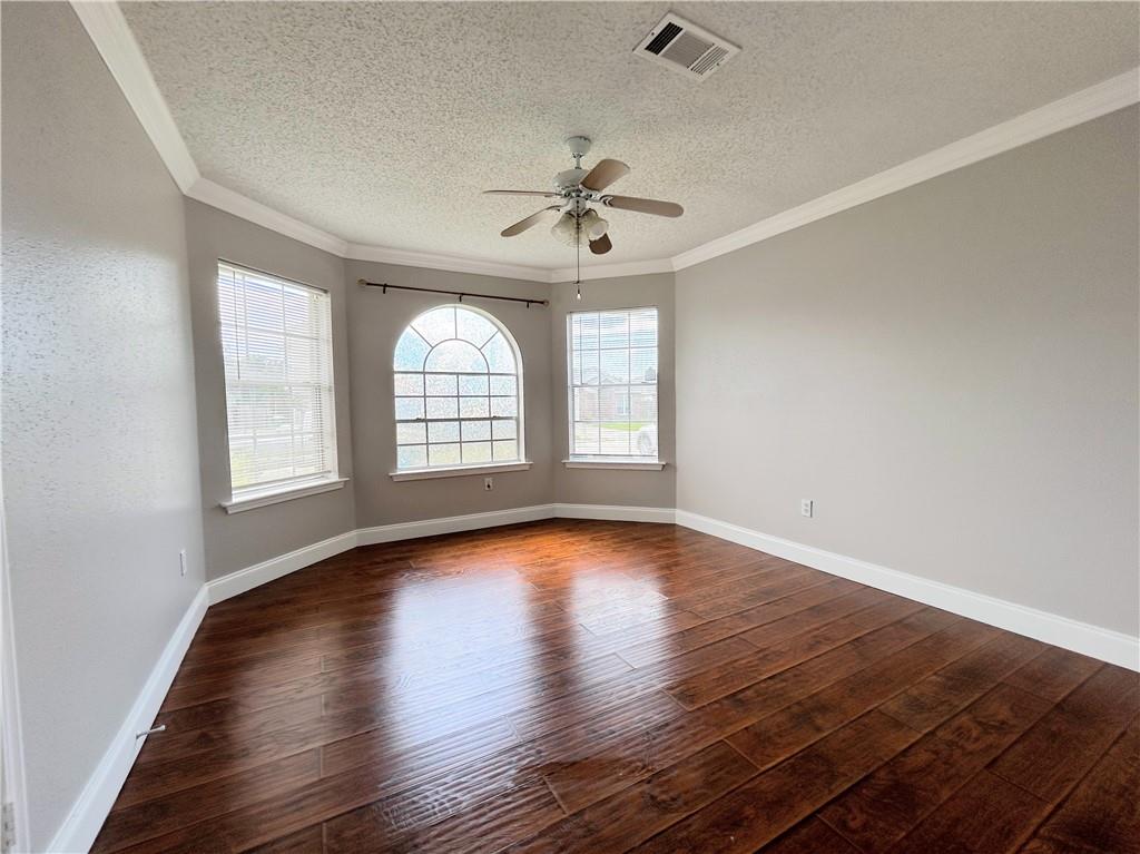 3933 Aspen Drive Harvey, LA 70058 - Photo 4 of 8