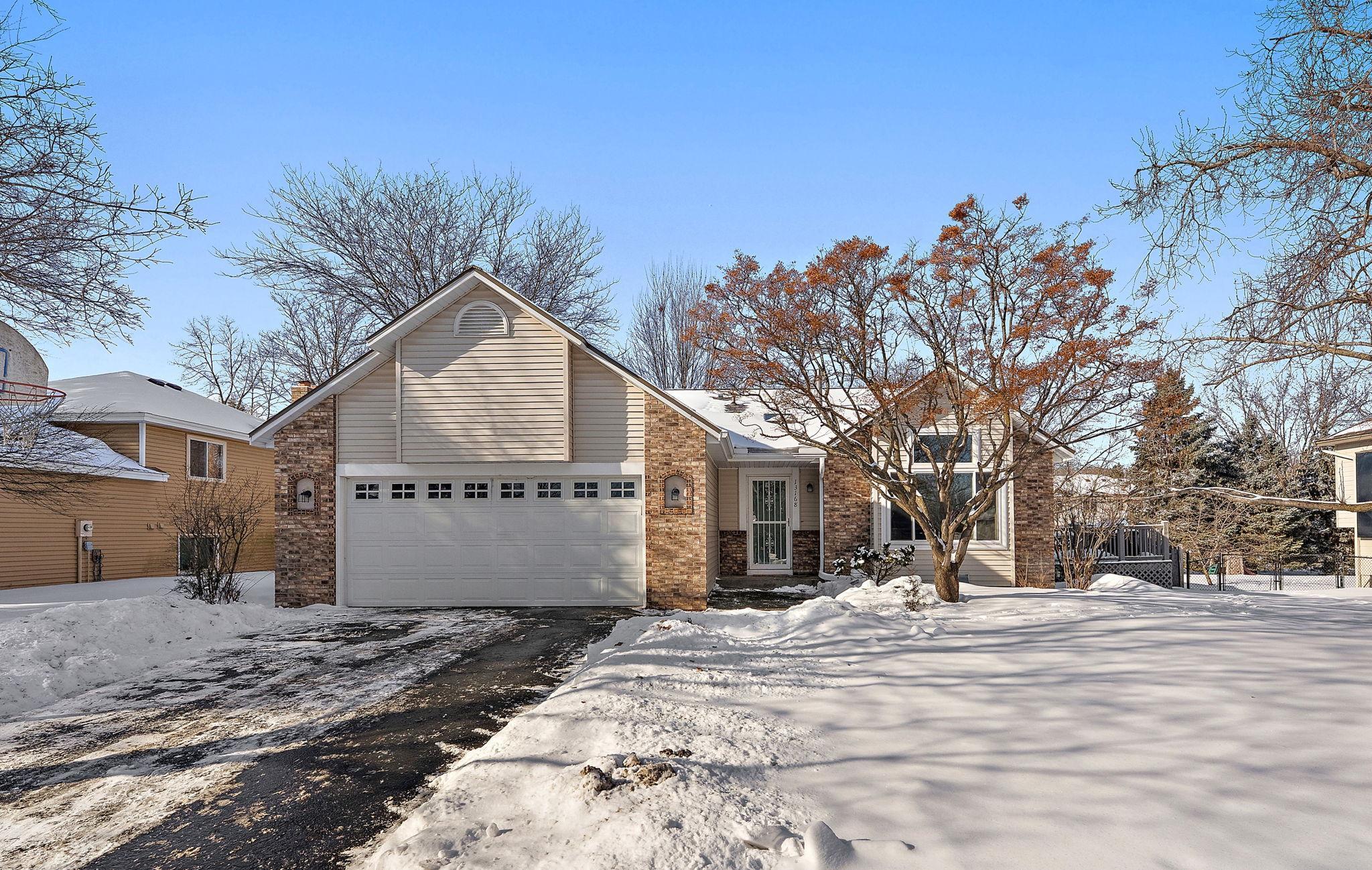 13168 Crocus Street Northwest Coon Rapids, MN 55448 - Photo 3 of 51