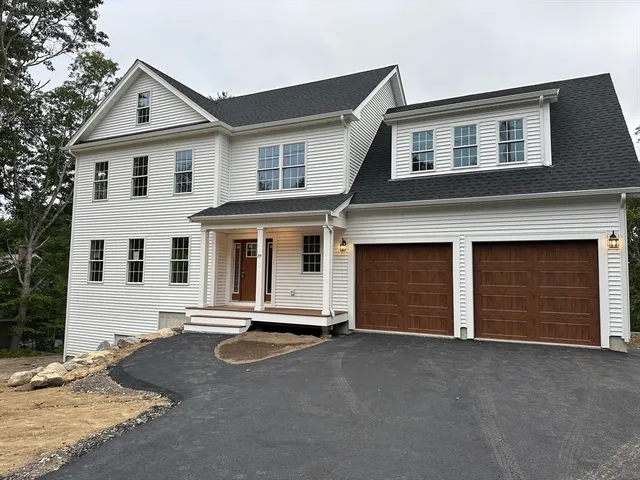 $865,000 | 77 Pembroke Street, Kingston, MA 02364