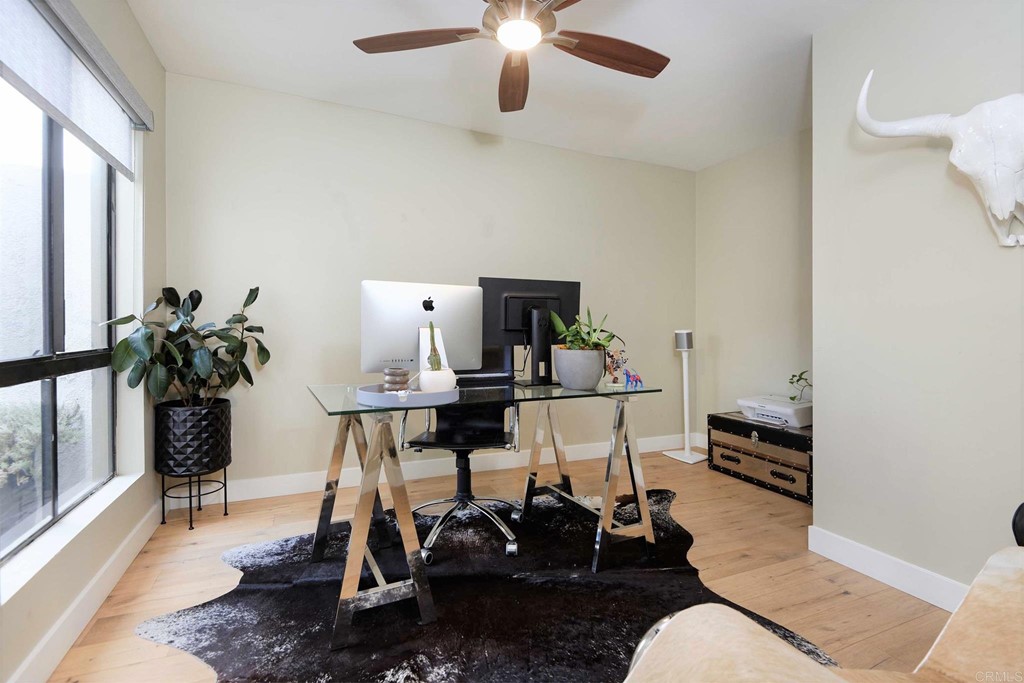 12941 Caminito En Flor Del Mar, CA 92014 - Photo 10 of 25