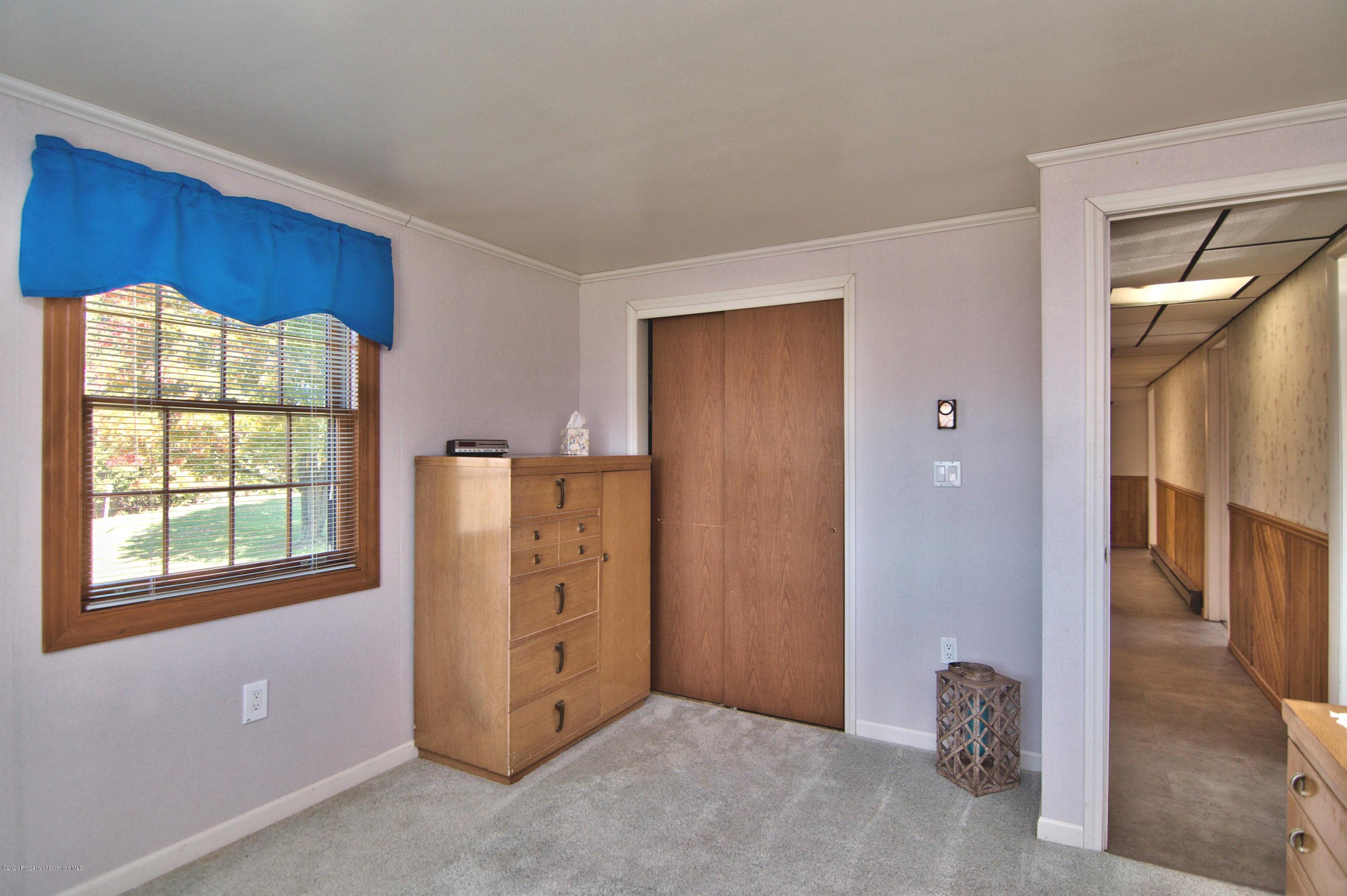 2151 Aberdeen Road Moscow, PA 18444 - Photo 31 of 65