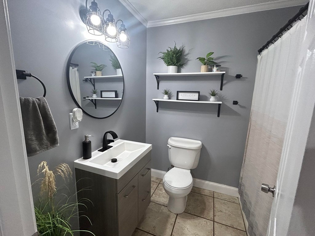 1715 Stafford Road Fall River, MA 02721 - Photo 15 of 20 Gallery Image 15