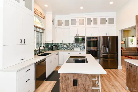 $2,199,000 | 7678 Sonoma Highway, Kenwood, CA 95409