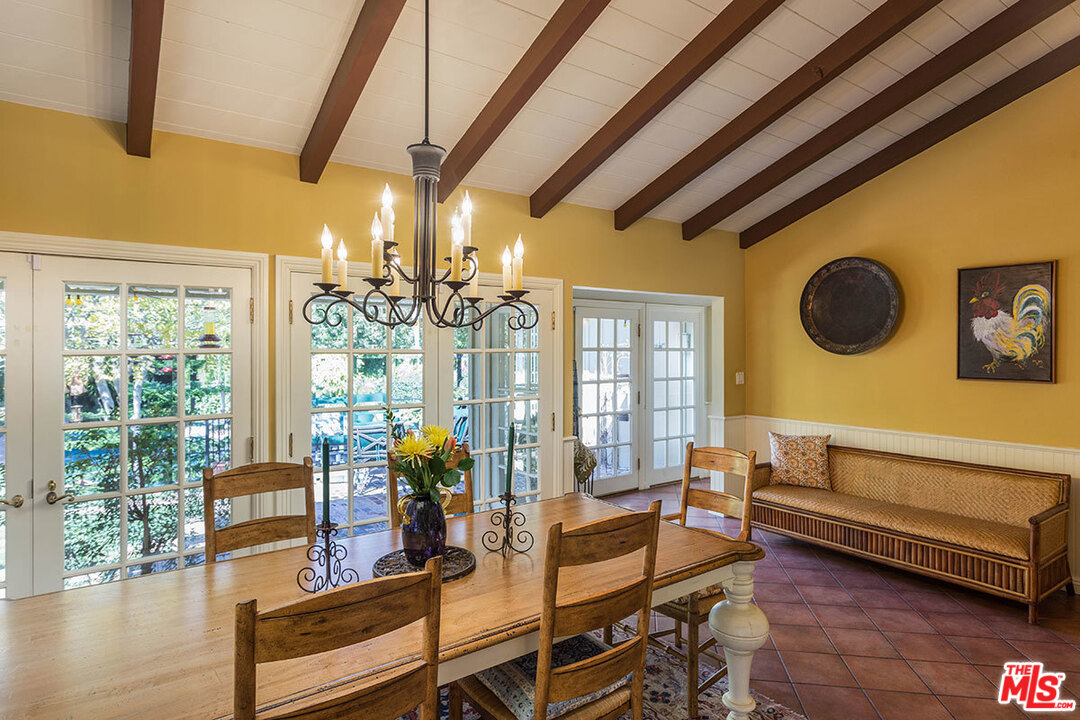 3423 Merrimac Road Los Angeles, CA 90049 - Photo 14 of 30 Gallery Image 14