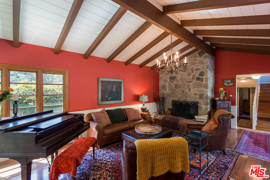 3423 Merrimac Road Los Angeles, CA 90049 - Photo 15 of 30 Gallery Image 15