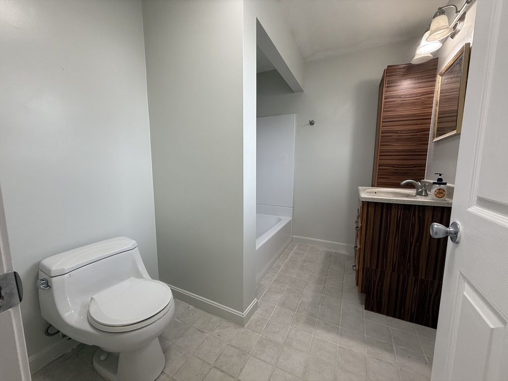 26 Old Faith Road, Unit 26 Shrewsbury, MA 01545 - Photo 14 of 16