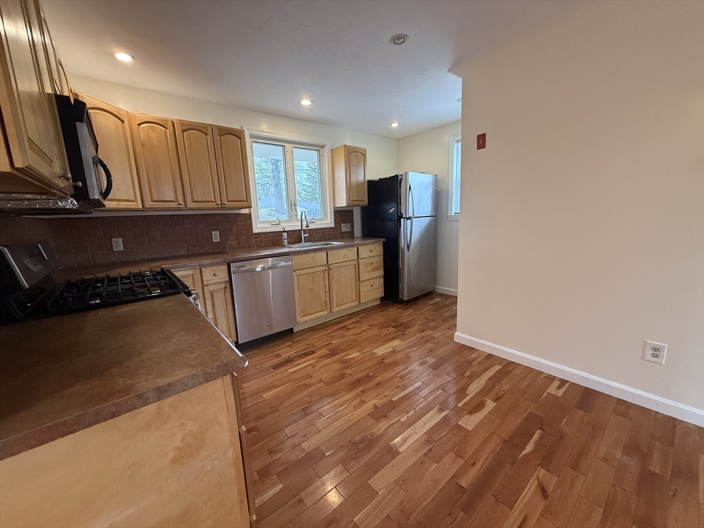 26 Old Faith Road, Unit 26 Shrewsbury, MA 01545 - Photo 4 of 16