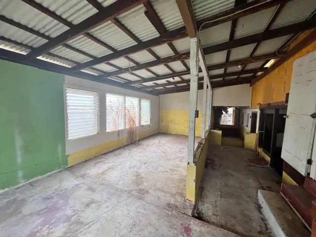 $196,800 | 95-5581 Nahele Street, Naalehu, HI 96772