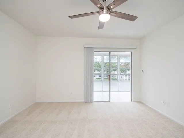 $1,600 | 28 Pine Arbor Lane, Unit 206, Vero Beach, FL 32962