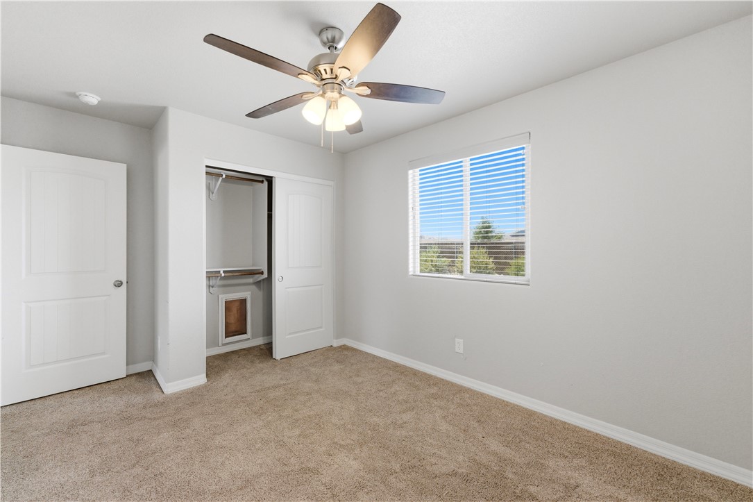 443 Martinez Road Golden Valley, AZ 86413 - Photo 6 of 26