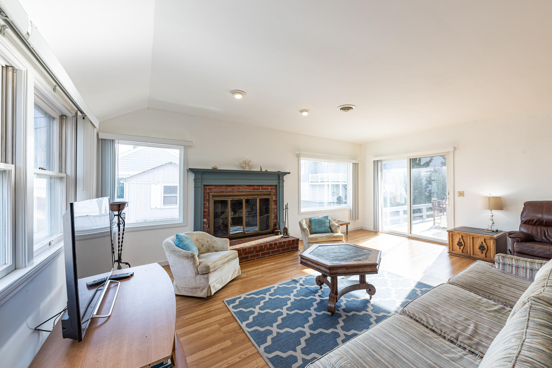 53 Kim Path Mashpee, MA 02649 - Photo 22 of 42 53KimPathMashpee-5831