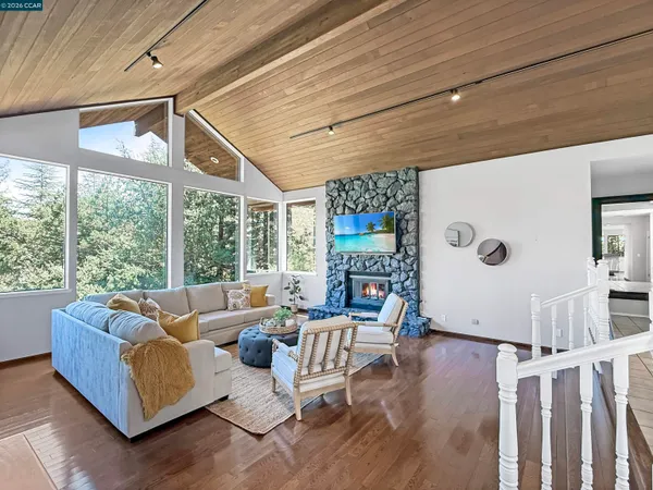 $1,748,000 | 130 Hillcroft Way, Walnut Creek, CA 94597