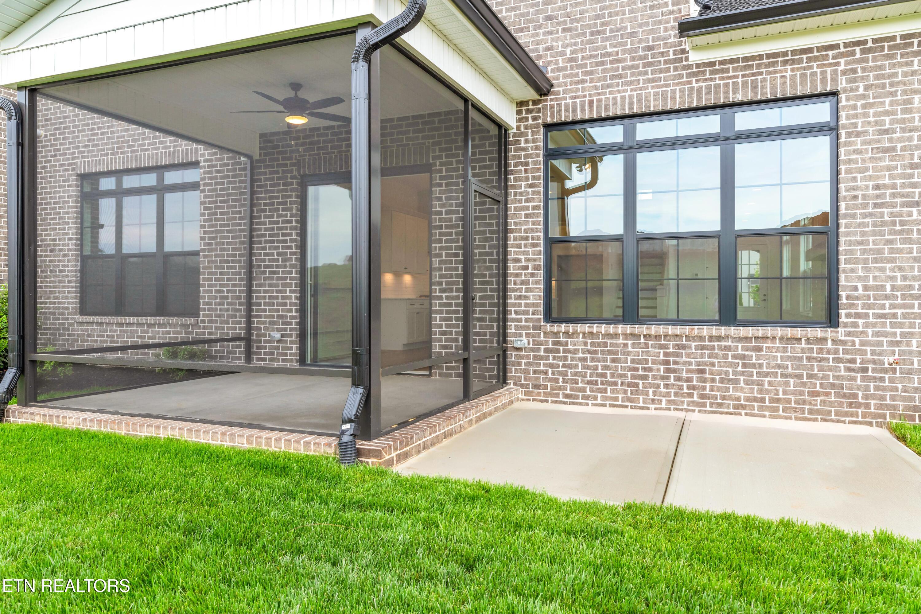 1136 Branch Hook Road Knoxville, TN 37934 - Photo 37 of 49 IMG_5461