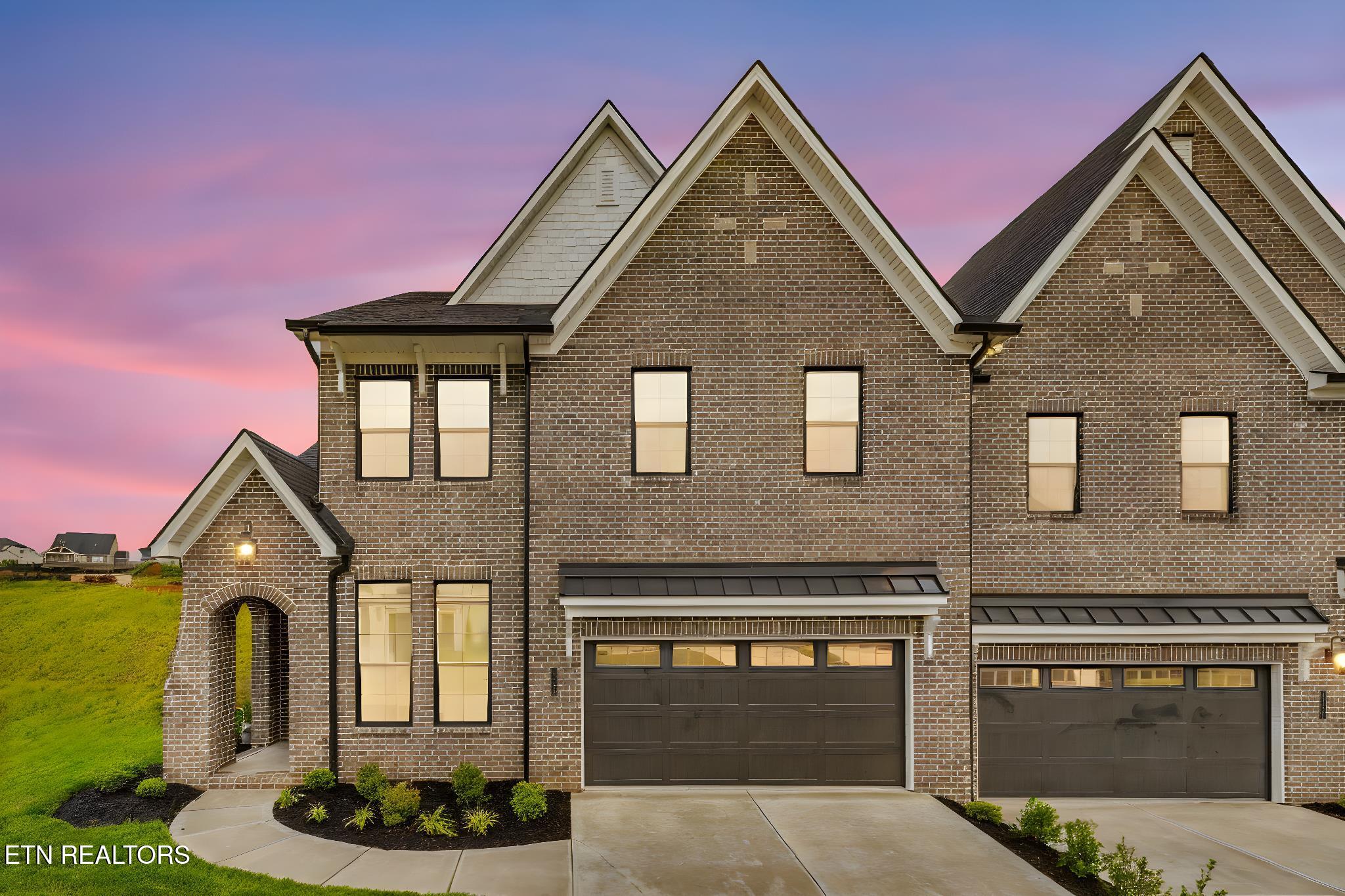 1136 Branch Hook Road Knoxville, TN 37934 - Photo 4 of 49 IMG_5465