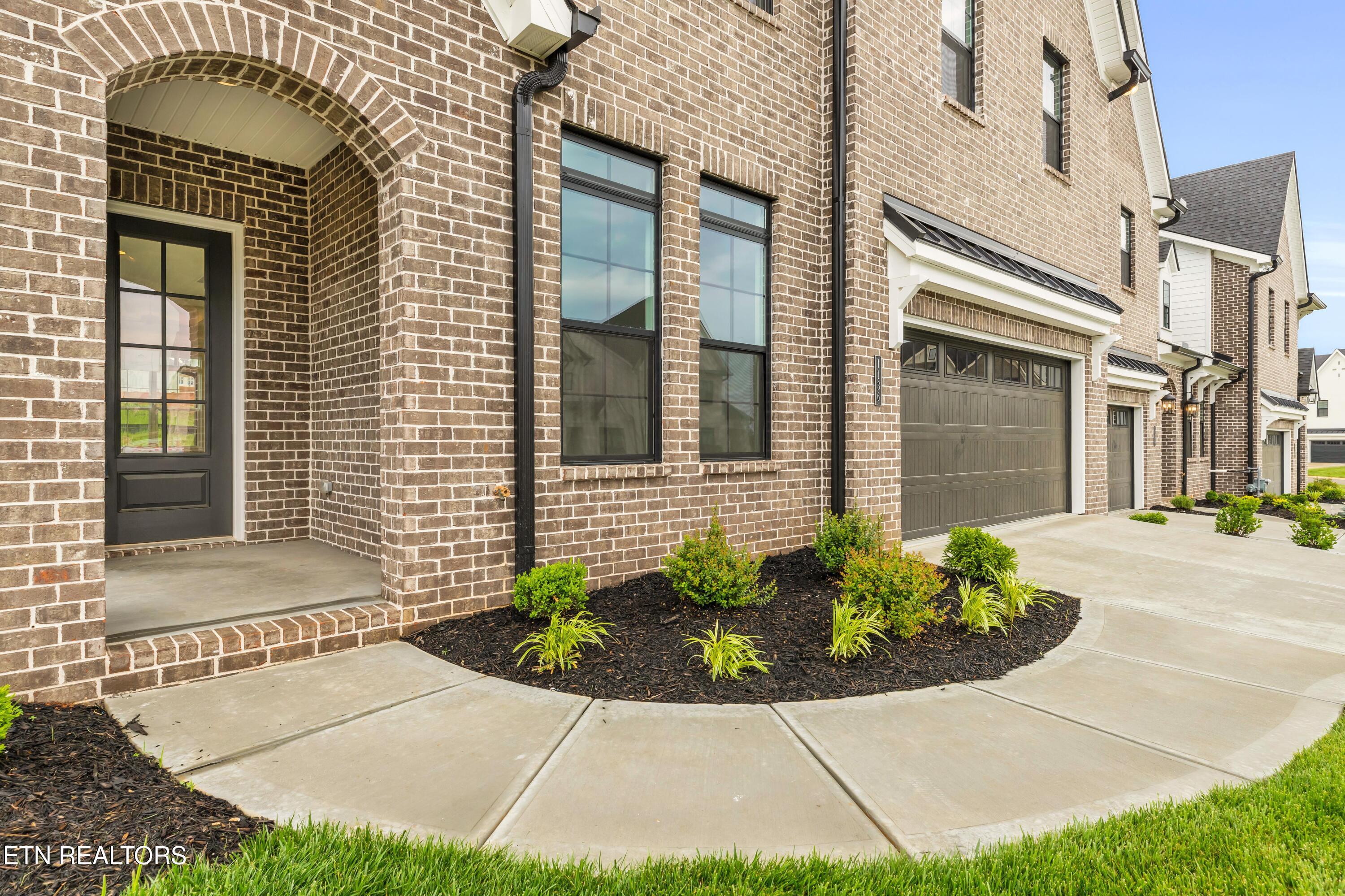 1136 Branch Hook Road Knoxville, TN 37934 - Photo 6 of 49 IMG_5434